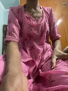 Snapshot of HotRiyacpl chatting on 18, 12, 2025 HotRiyacpl online show from 18, 12, 2025