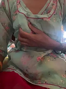 Snapshot of HotRiyacpl chatting on 23, 12, 2025 HotRiyacpl online show from 23, 12, 2025