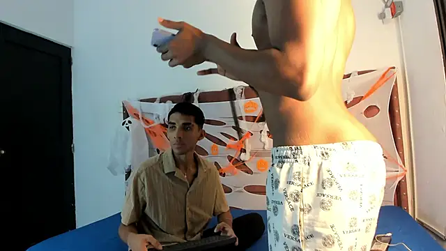 boys yourparty online show from 17, 10, 2025