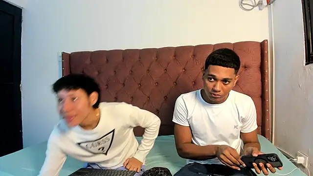 boys yourparty online show from 2, 12, 2025