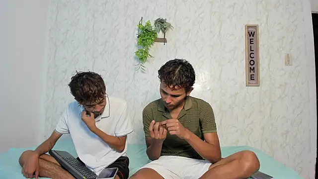 boys yourparty online show from 15, 5, 2026