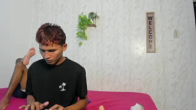 boys yourparty online show from 9, 4, 2026