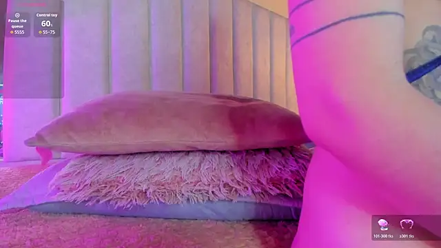 lil hanna18 online show from 15, 11, 2025