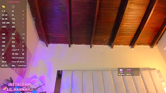 lil hanna18 online show from 8, 9, 2025