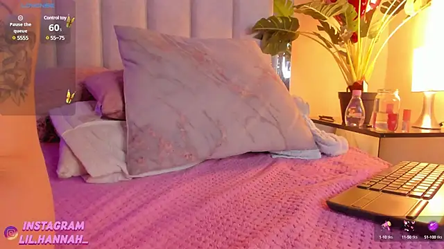 lil hanna18 online show from 21, 3, 2025