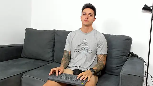 JeanBroc online show from 4, 10, 2025