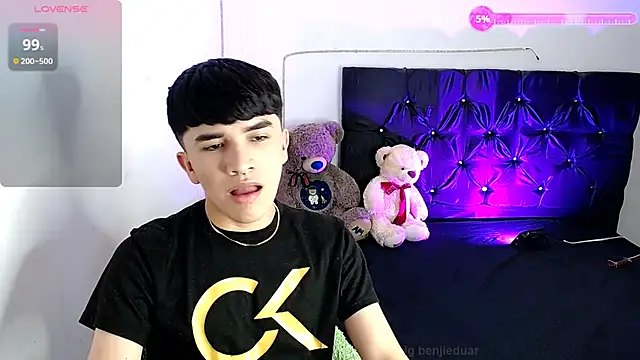 benji hoter online show from 1, 10, 2025