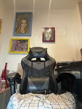 milena 23x online show from 21, 2, 2026