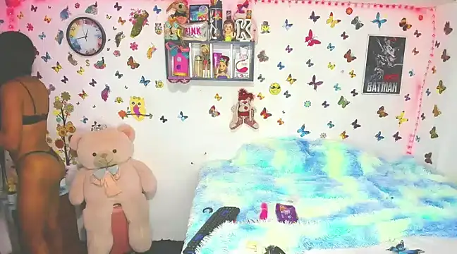 marianaoficial249701 online show from 17, 1, 2025