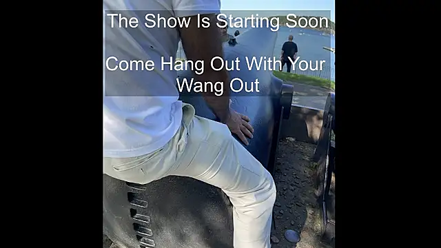 bear russian hunk online show from 30, 3, 2026