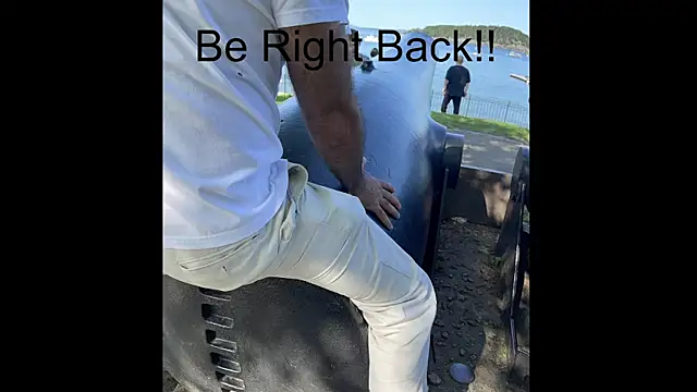 Snapshot of bear_russian_hunk chatting on 25, 11, 2025 bear russian hunk online show from 25, 11, 2025