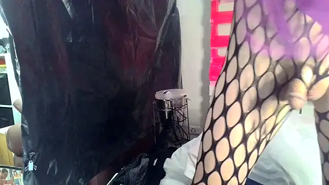 SissyJamie123 online show from 12, 4, 2026