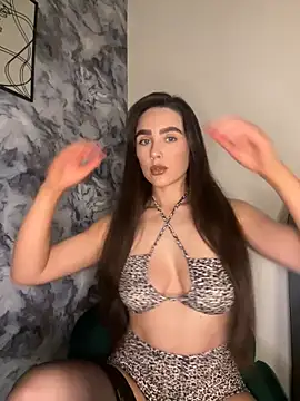 Snapshot of EmmaRosalie chatting on 15, 2, 2025 EmmaRosalie online show from 15, 2, 2025