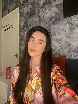 Snapshot of EmmaRosalie chatting on 7, 2, 2025 EmmaRosalie online show from 7, 2, 2025