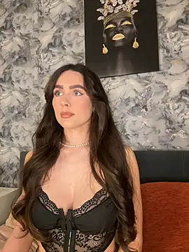 Snapshot of EmmaRosalie chatting on 18, 2, 2025 EmmaRosalie online show from 18, 2, 2025