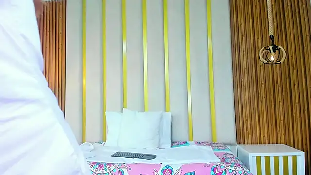 love mommy online show from 10, 1, 2026