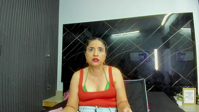 Snapshot of Yaya____11 chatting on 27, 9, 2025 Yaya 11 online show from 27, 9, 2025