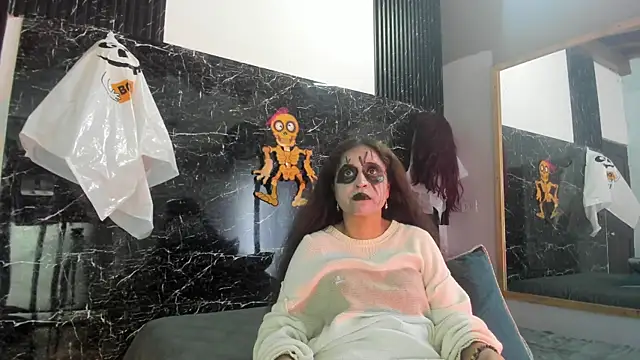 Snapshot of Yaya____11 chatting on 1, 11, 2025 Yaya 11 online show from 1, 11, 2025