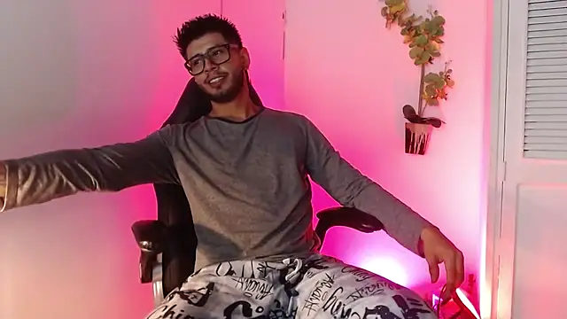 Colby brown03 online show from 24, 10, 2025