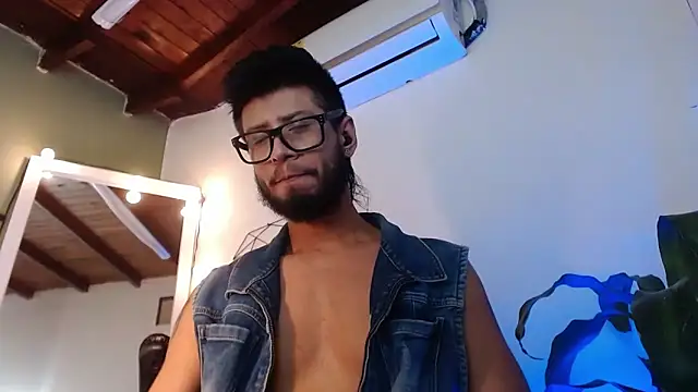 Snapshot of Colby_brown03 chatting on 1, 2, 2026 Colby brown03 online show from 1, 2, 2026