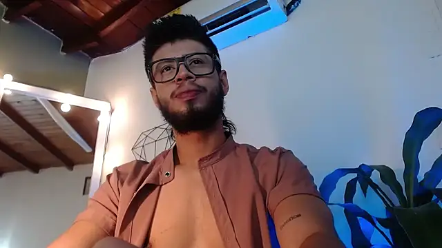 Snapshot of Colby_brown03 chatting on 31, 1, 2026 Colby brown03 online show from 31, 1, 2026