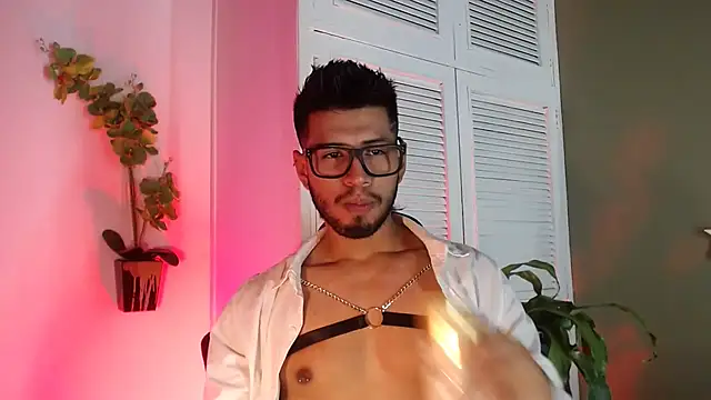 Colby brown03 online show from 8, 9, 2025