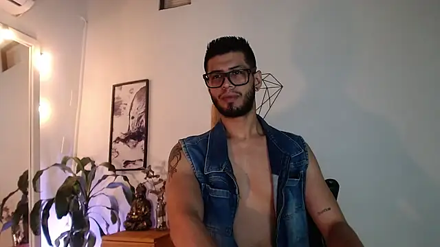 Colby brown03 online show from 20, 5, 2026