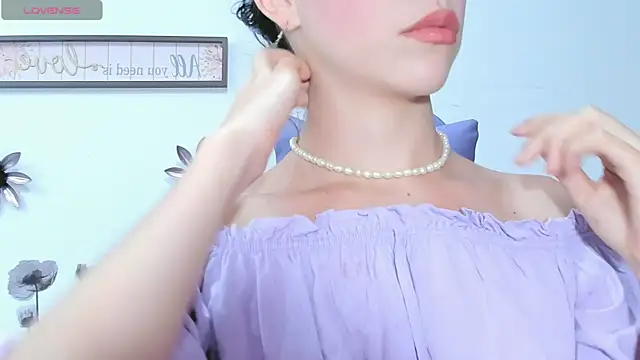 Snapshot of AnneGagner chatting on 29, 12, 2024 AnneGagner online show from 29, 12, 2024