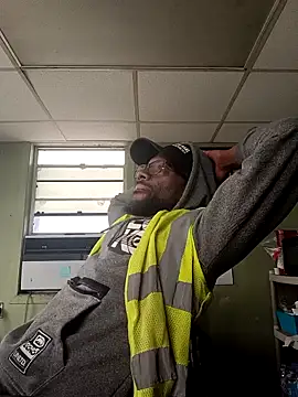 Txdarkmeat74 online show from 13, 2, 2026