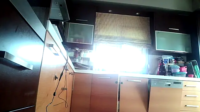 Kalia Cross online show from 31, 10, 2025