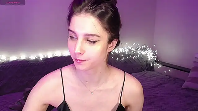 Abigail Wills online show from 22, 11, 2025