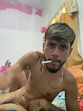 Snapshot of Rouuus12 chatting on 9, 2, 2026 Rouuus12 online show from 9, 2, 2026