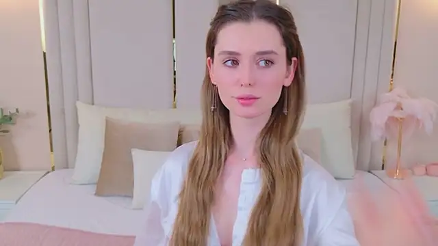 MarybethSnow online show from 28, 2, 2026