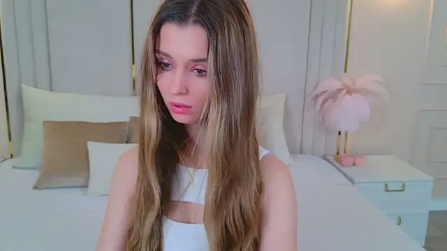 MarybethSnow online show from 30, 11, 2025