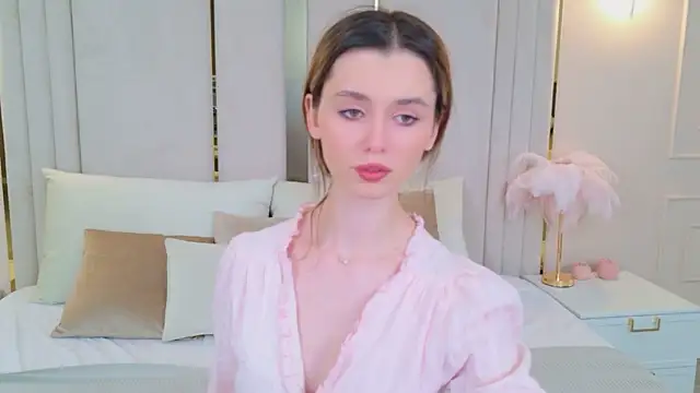 MarybethSnow online show from 12, 1, 2026