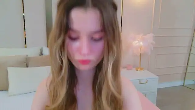 MarybethSnow online show from 16, 4, 2026