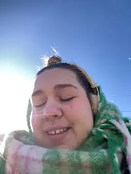 SuzieMurray online show from 22, 3, 2025