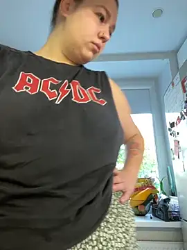 SuzieMurray online show from 27, 9, 2025