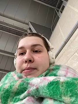 SuzieMurray online show from 18, 3, 2025