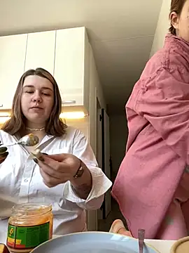 SuzieMurray online show from 15, 3, 2025