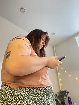 SuzieMurray online show from 1, 2, 2026