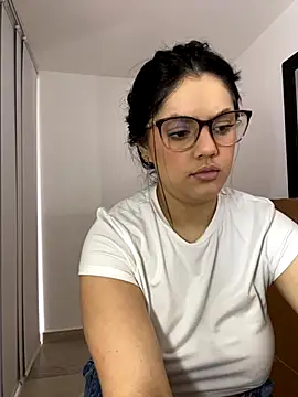 kimberlyhills1 online show from 14, 11, 2025