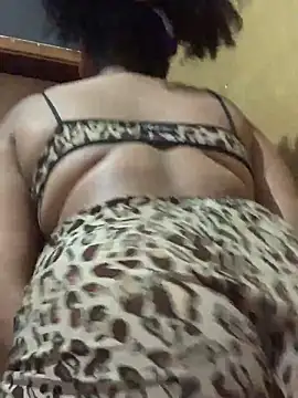 nanaypretinha online show from 12, 12, 2024