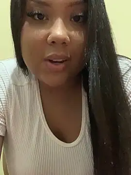 nanaypretinha online show from 23, 12, 2025