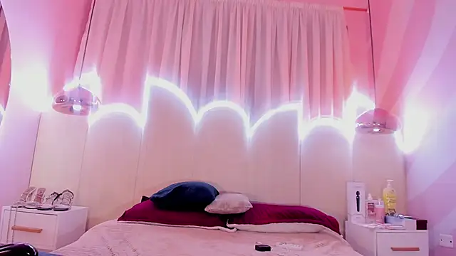 Laurentdupont04 online show from 16, 3, 2025