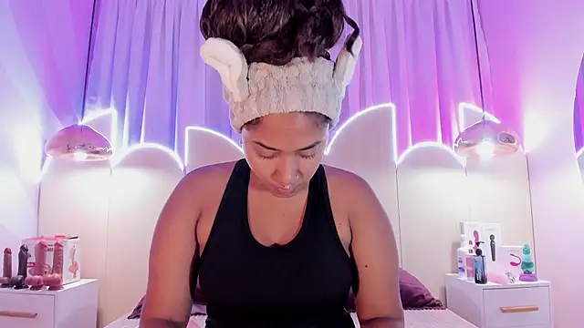 Laurentdupont04 online show from 8, 10, 2025