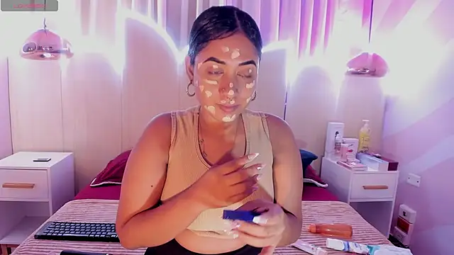 Laurentdupont04 online show from 12, 3, 2025