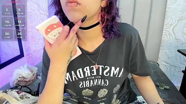 Snapshot of AlexaFoxy18 chatting on 4, 3, 2026 AlexaFoxy18 online show from 4, 3, 2026