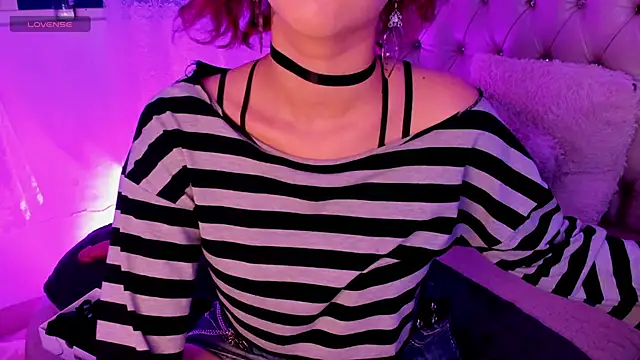 Snapshot of AlexaFoxy18 chatting on 7, 3, 2025 AlexaFoxy18 online show from 7, 3, 2025