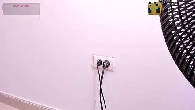 Snapshot of AlexaFoxy18 chatting on 5, 3, 2025 AlexaFoxy18 online show from 5, 3, 2025